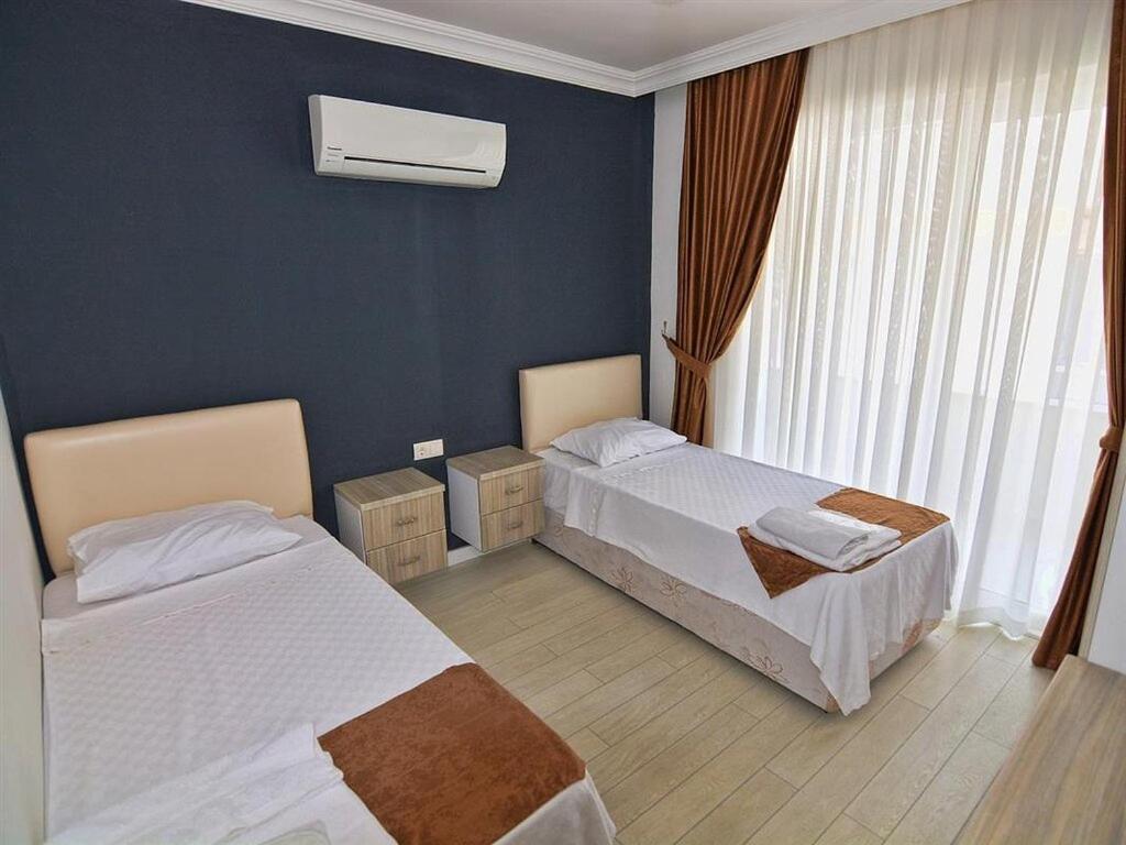 Airport Guelluek Otel Milas Luaran gambar